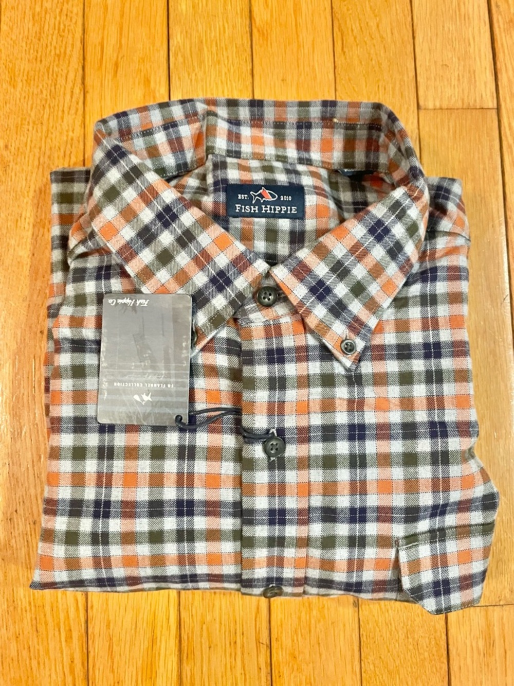NWT- Fish Hippie Men's Flannel Casual Plaid Button-Down Shirt in Gray & Orange